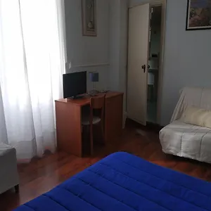 hotel-lucciola.hotelitalianriviera.com/