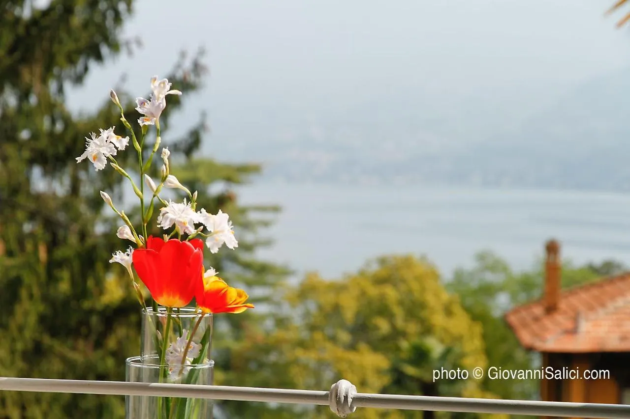 Lake Como Peace Lodge - Casa Della Pace Менаджо 0*,  Италия