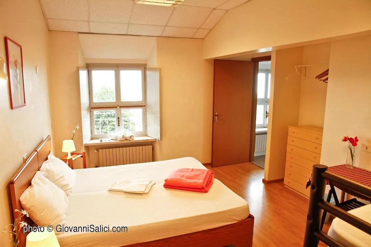 Santangela Hostel & Rooms Menaggio 0*,  Italy